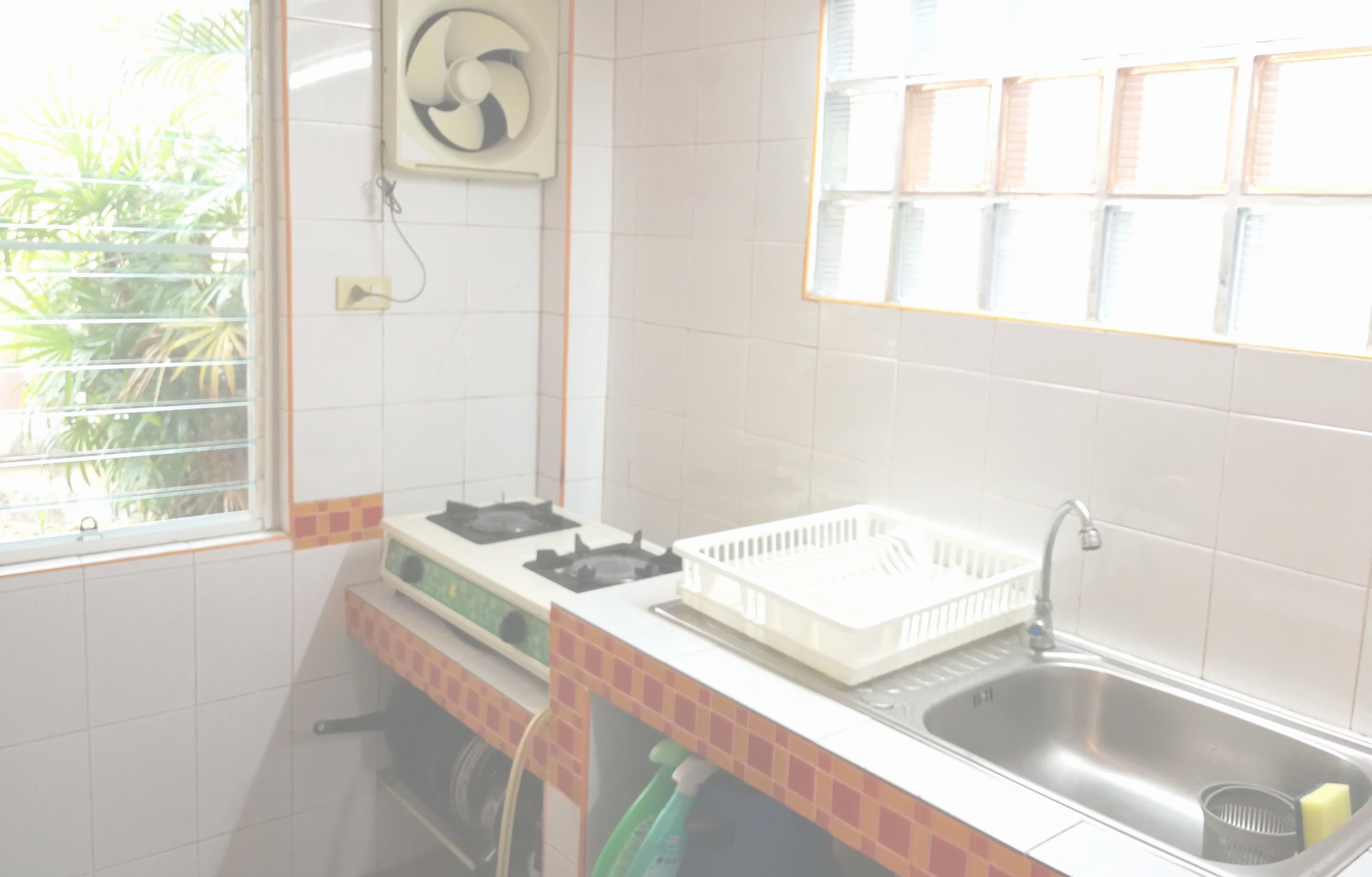 チェンマイの女性専用タイ古式マッサージスクール「V-チェンマイ」のキッチン