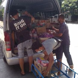 チェンマイの女性専用タイ古式マッサージスクール「V-チェンマイ」の寄付画像１