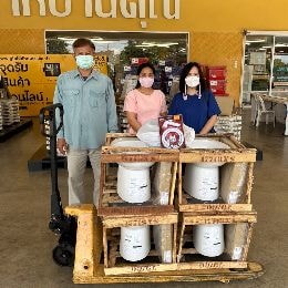 チェンマイの女性専用タイ古式マッサージスクール「V-チェンマイ」のダウン症施設への寄付画像２